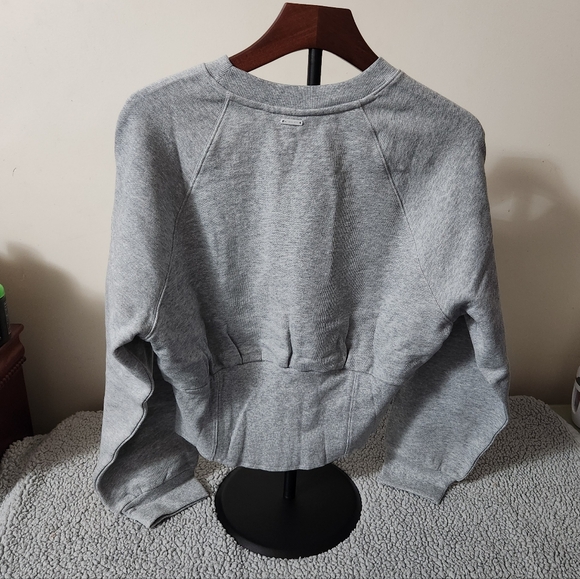 Victoria's Secret Gray Crew Neck Sweater with Cinched Waist and Long Sleeves - Picture 2 of 7